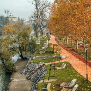 All works completed: Magical autumn appearance of the beach between the City Bridge and the Green Bridge